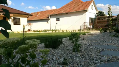 Realizácia záhrady, Golianovo 12